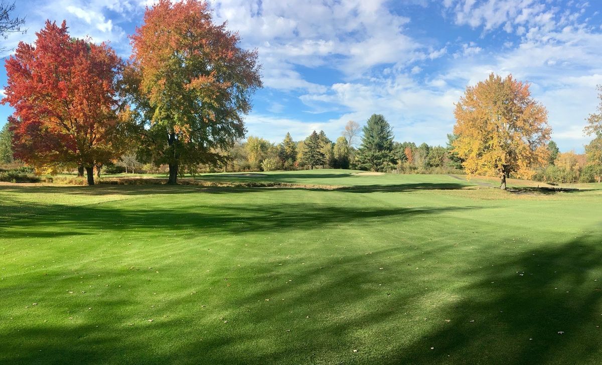 Crestview Country Club golf course