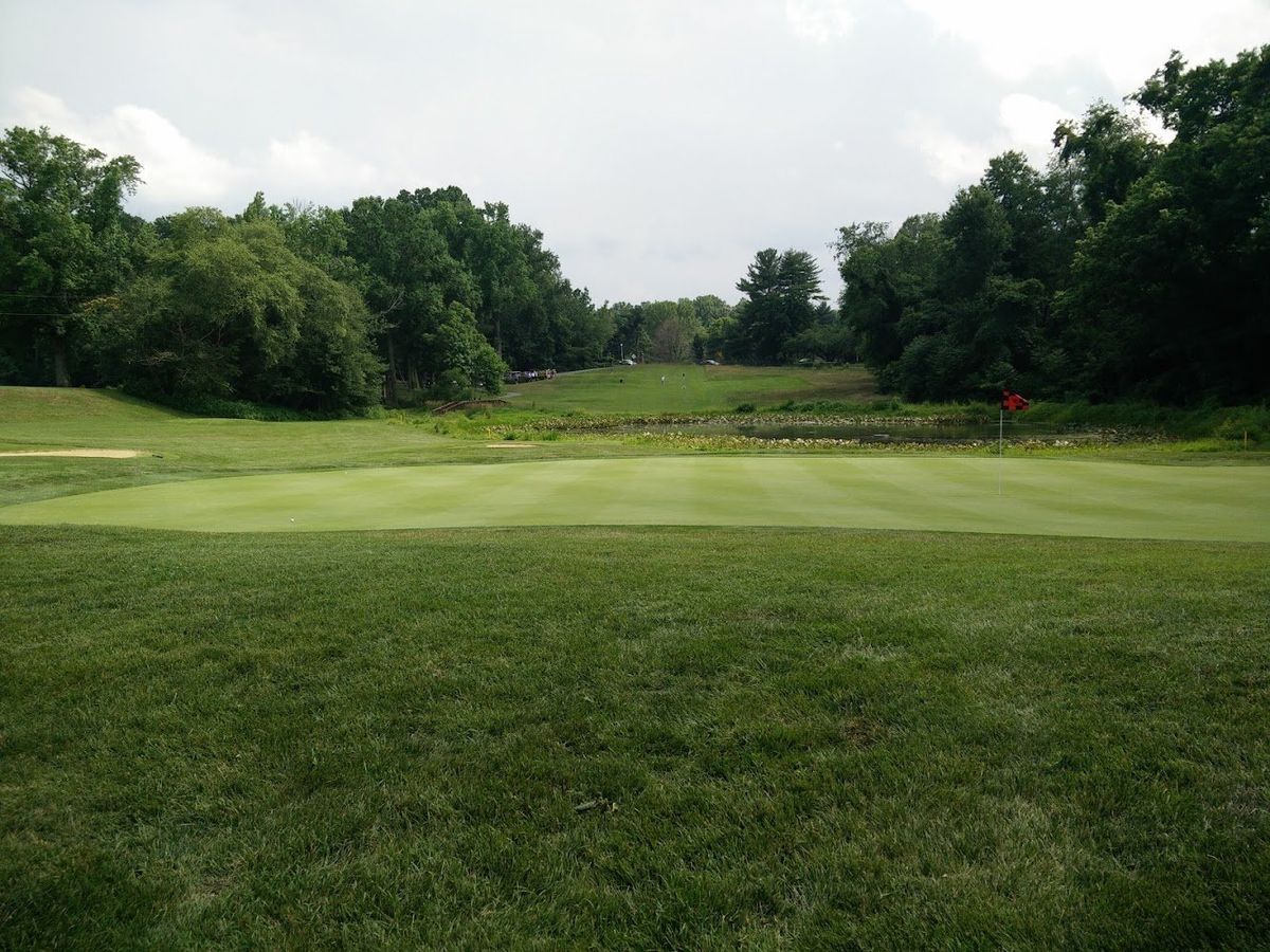 Crofton Country Club golf course