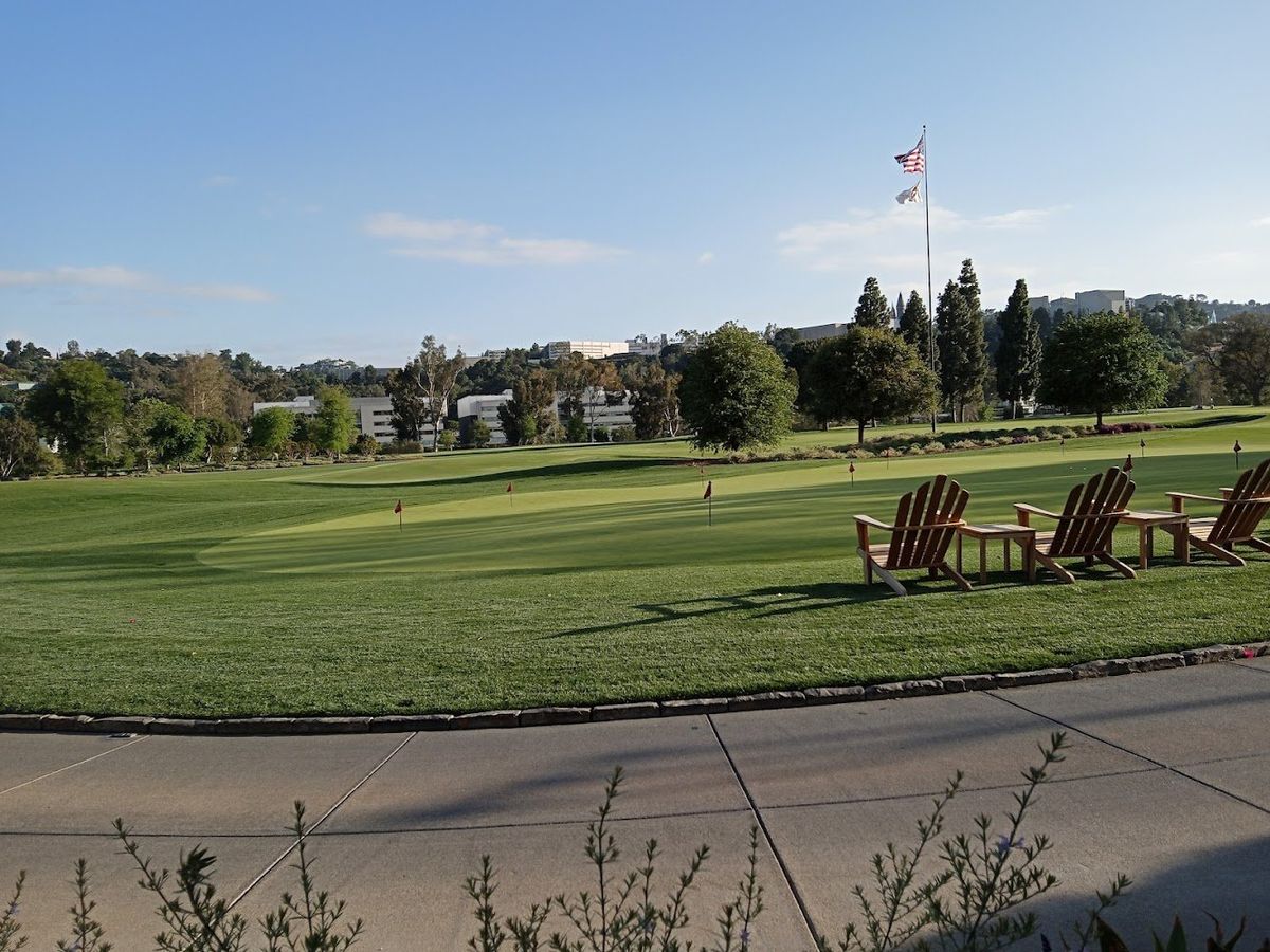 Lakeside Country Club golf course