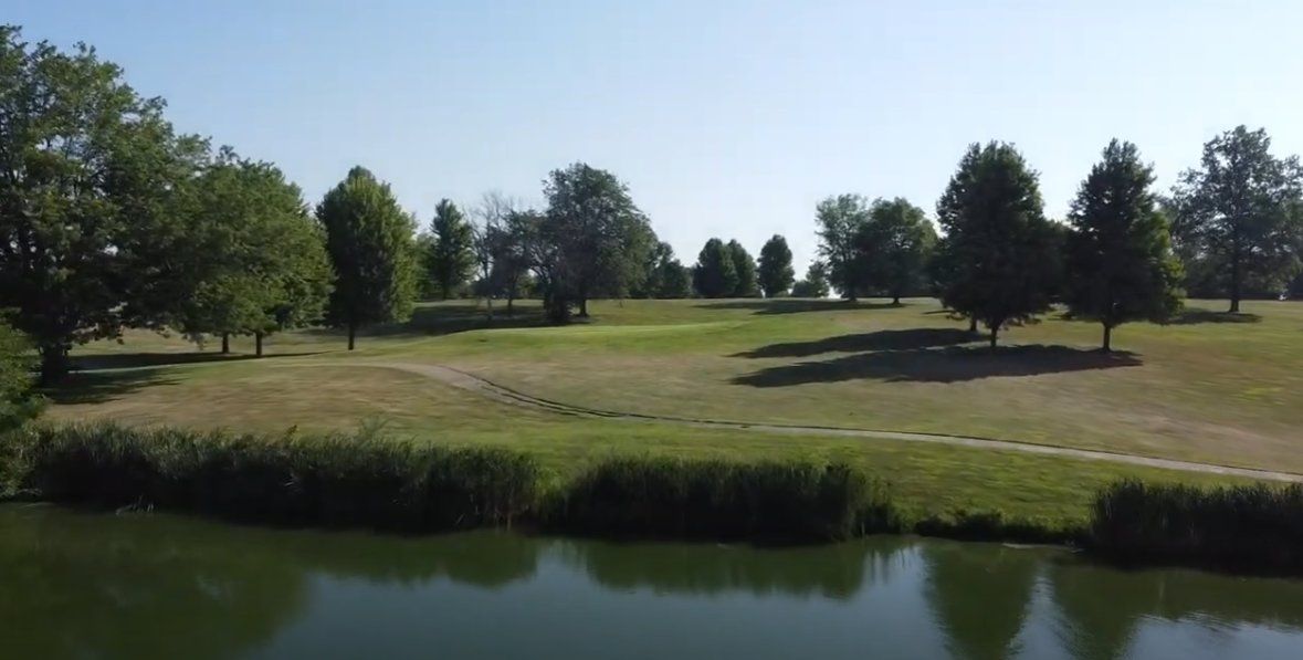 Prairie Knolls Country Club golf course