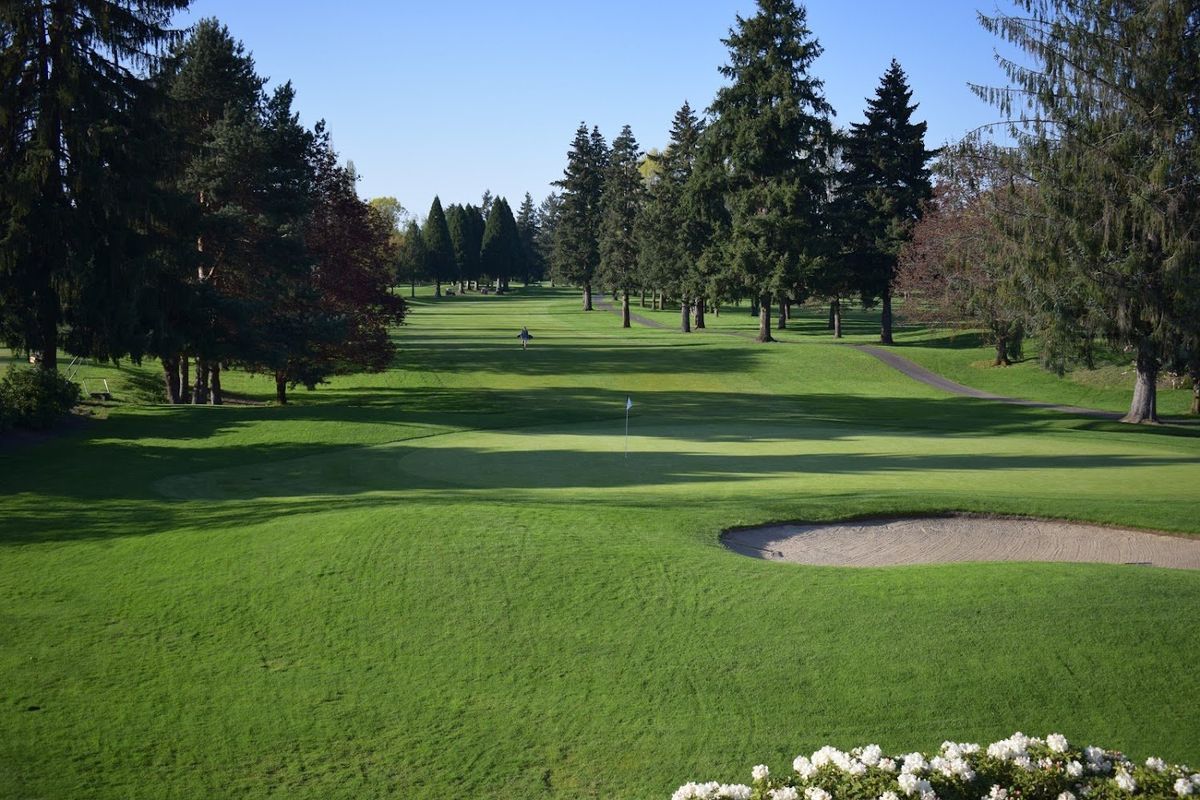 Riverside Golf & Country Club golf course