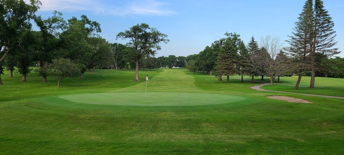 Riverside Town & Country Club golf course