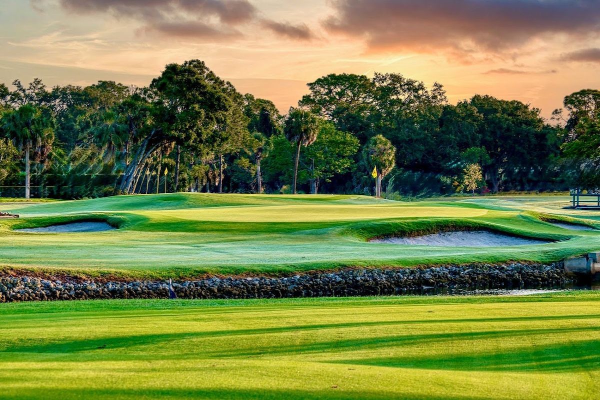 Sara Bay Country Club golf course