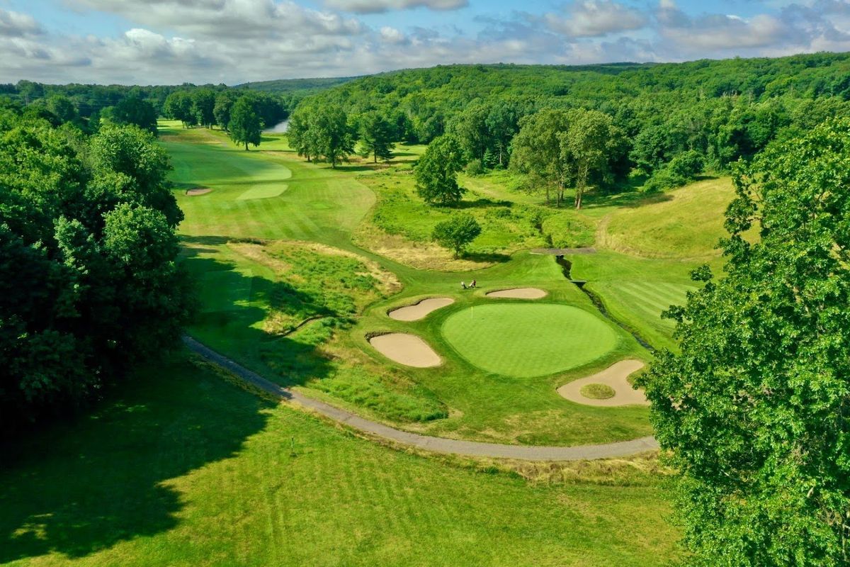 Shuttle Meadow Country Club golf course