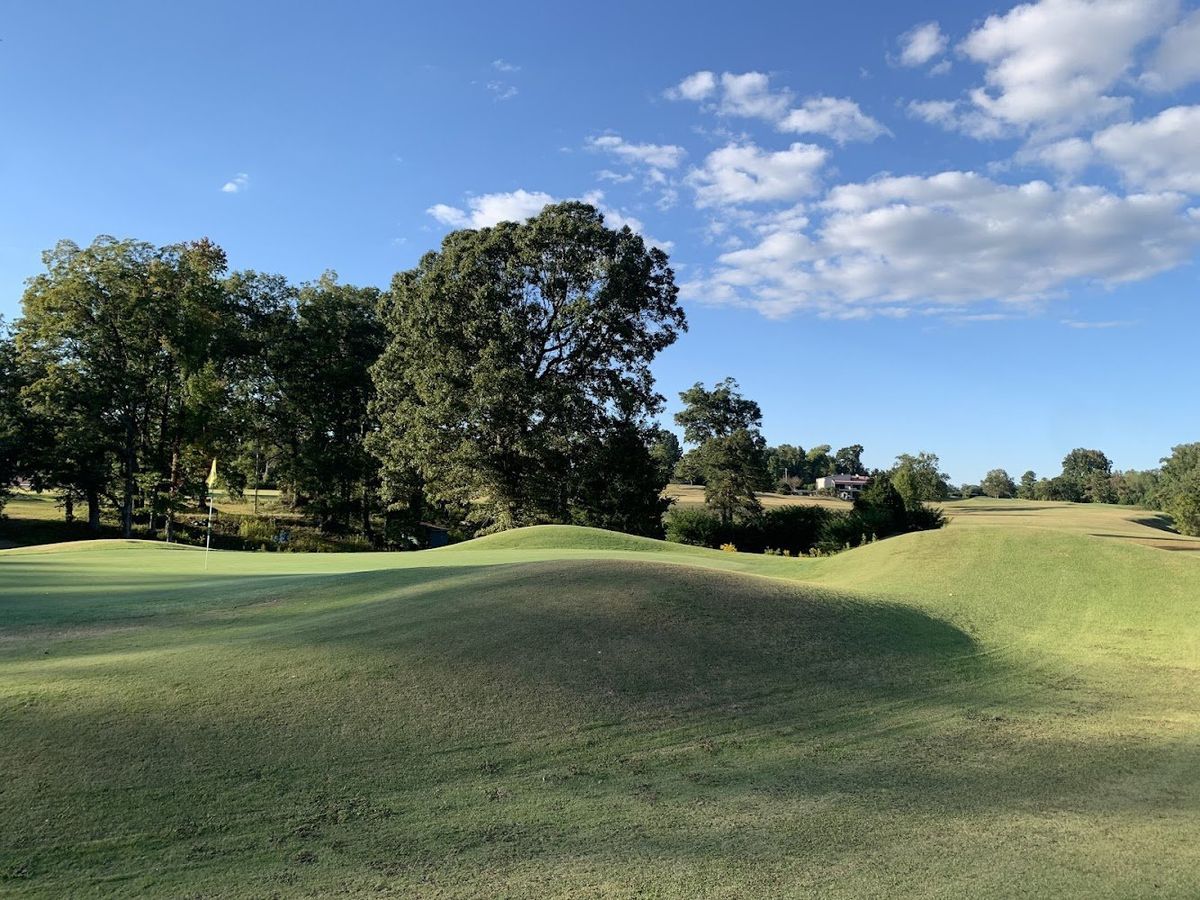 Vicksburg Country Club golf course