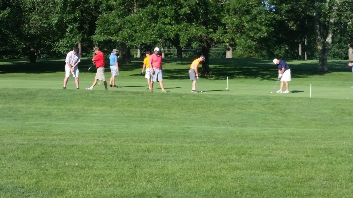 West Plains Country Club golf course