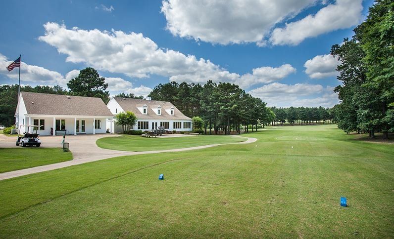 Whisper Lake Country Club golf course